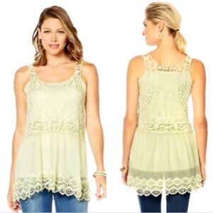 LaBellum by Hillary Scott Lace Layered Tank Top Sz L Light Green #346F